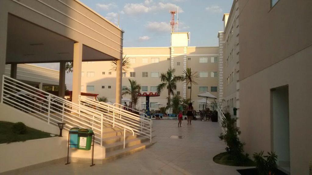 Apartamento Encontro Das Aguas Caldas Novas Exteriér fotografie